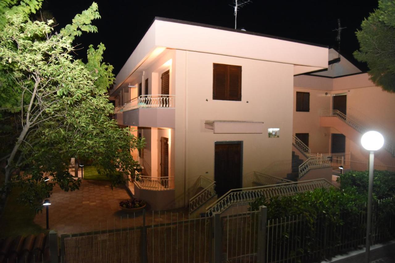 La Porta Del Mare Bed and Breakfast Villapiana Exteriör bild